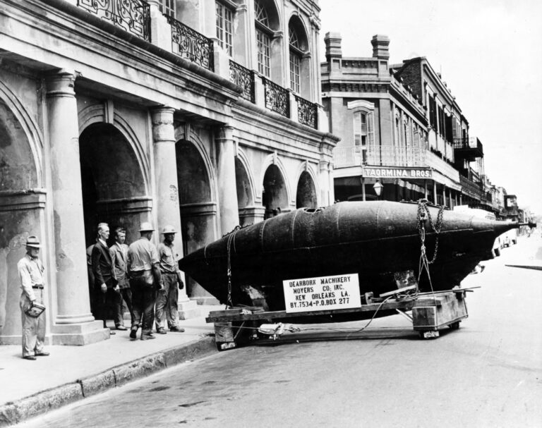 This is an image in black and white of New Orlean's museum, the Presbytère, an important building throughout New Orleans and Louisiana State history.