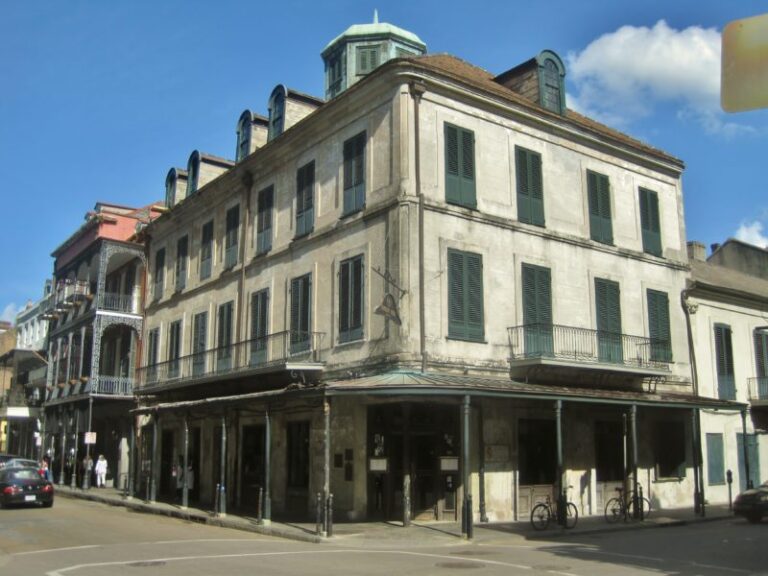 Napoleon house today (exterior)