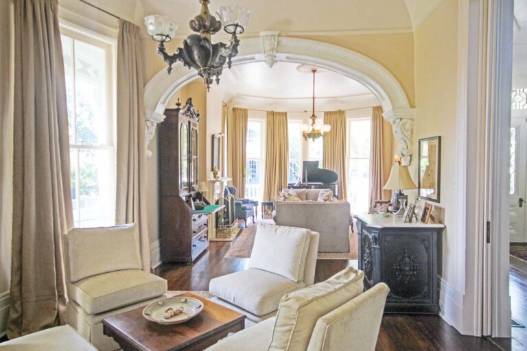 The Trufant House interior