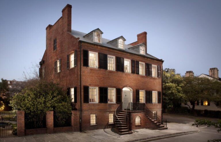 The Davenport House, outside view